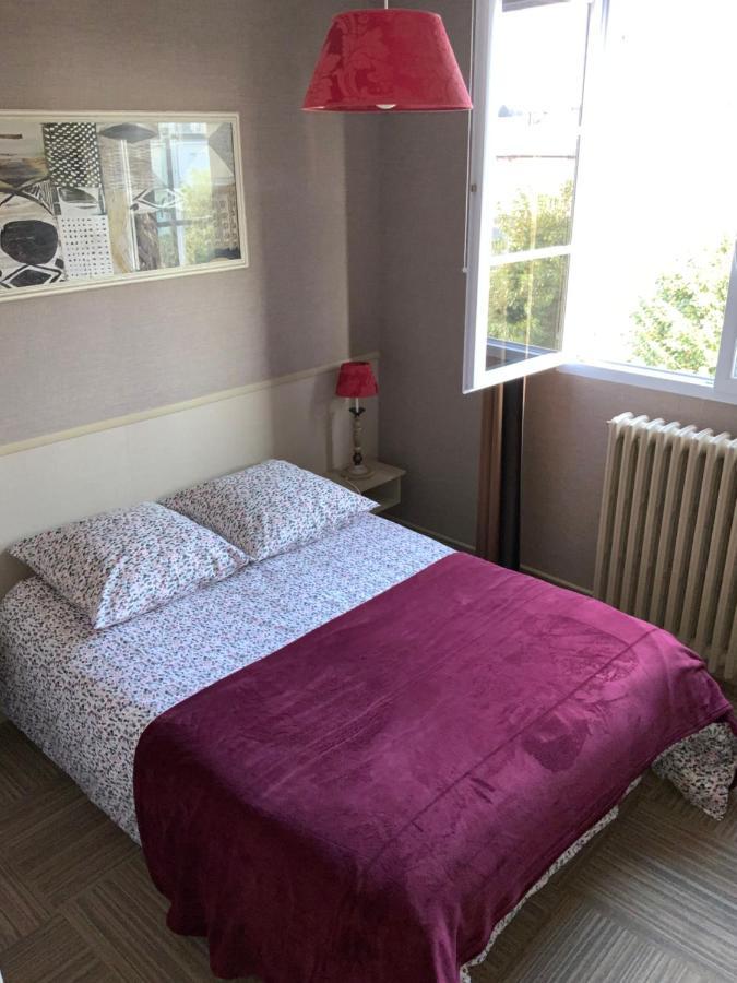 Les 3 Rois By Yy Otel Villers-Bocage  Dış mekan fotoğraf