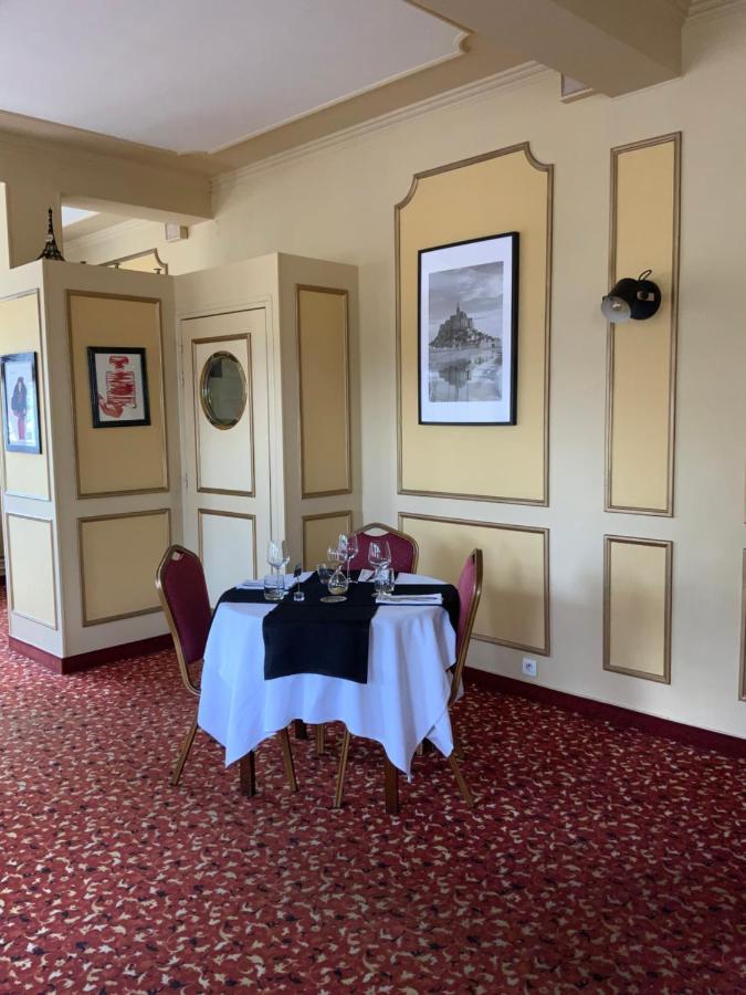 Les 3 Rois By Yy Otel Villers-Bocage  Dış mekan fotoğraf