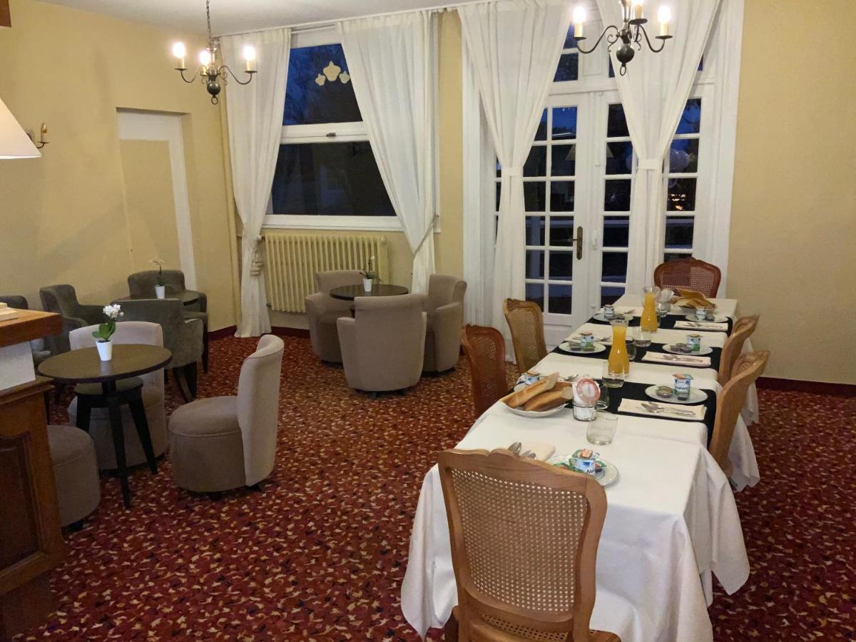 Les 3 Rois By Yy Otel Villers-Bocage  Dış mekan fotoğraf