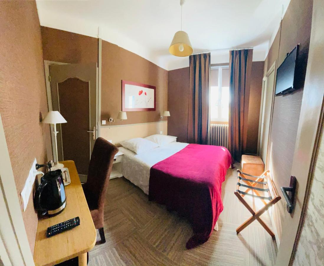 Les 3 Rois By Yy Otel Villers-Bocage  Dış mekan fotoğraf
