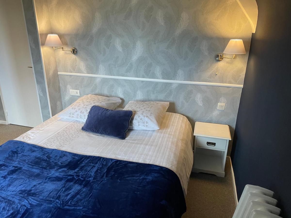 Les 3 Rois By Yy Otel Villers-Bocage  Dış mekan fotoğraf