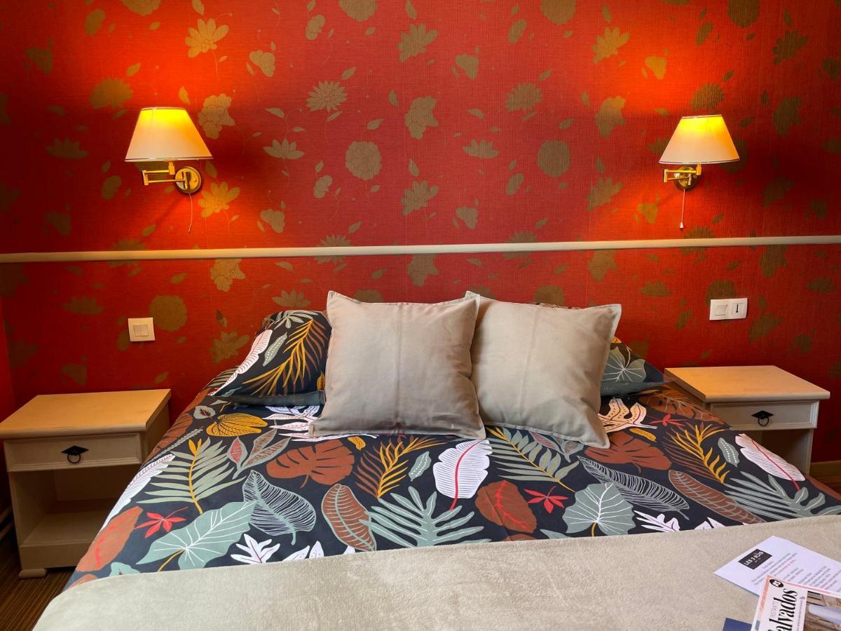 Les 3 Rois By Yy Otel Villers-Bocage  Dış mekan fotoğraf
