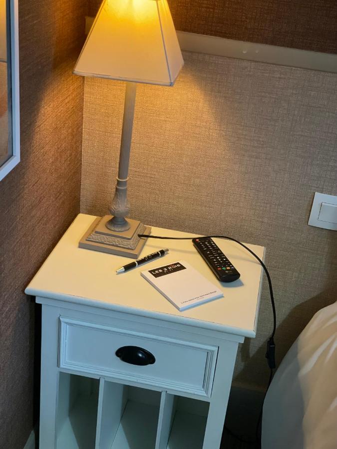 Les 3 Rois By Yy Otel Villers-Bocage  Dış mekan fotoğraf